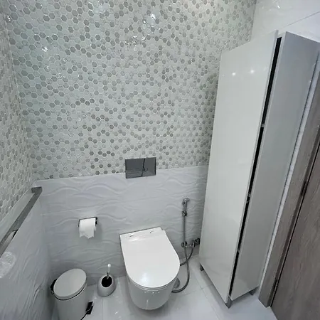 Amazon And Gray Bedrooms * アルブフェイラ